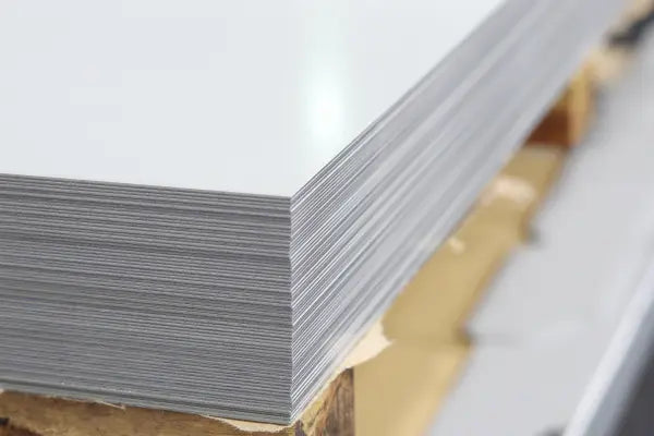 Polar White Aluminum Siding